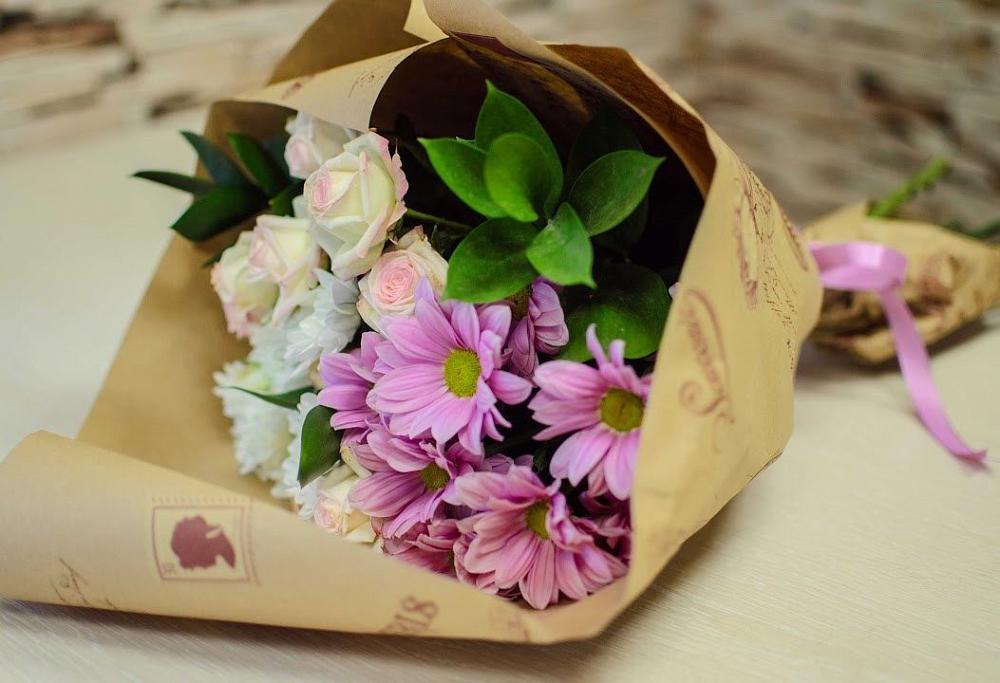 Букет цветов из: Розы и Хризантемы в Александрии