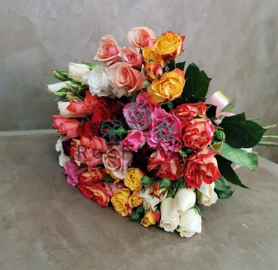 Букет цветов из: Розы в Александрии