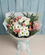 Букет цветов из:  Розы, Лизиантусы и Хризантемы в Александрии