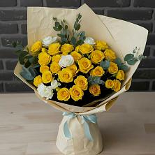 Букет цветов из:  Розы в Александрии