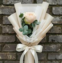 Букет цветов из:  Розы в Александрии