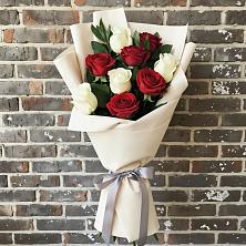 Букет цветов из:  Розы в Александрии