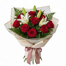 Букет цветов из:  Лилии и Розы в Александрии