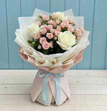 Букет цветов из:  Розы в Александрии