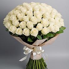 Букет 101 беля роза Белоснежка в Александрии