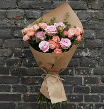 Букет цветов из:  Розы в Александрии