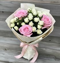Букет цветов из:  Розы в Александрии