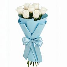 Букет 7 белых роз Проуд в Александрии