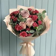Букет цветов из:  Гвоздики и Розы #REPLACE_PRED# Александрии