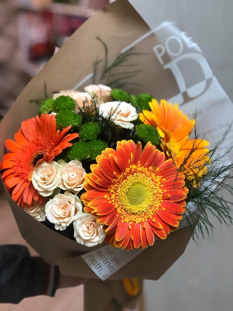 Букет цветов из: Герберы, Хризантемы и Розы в Александрии