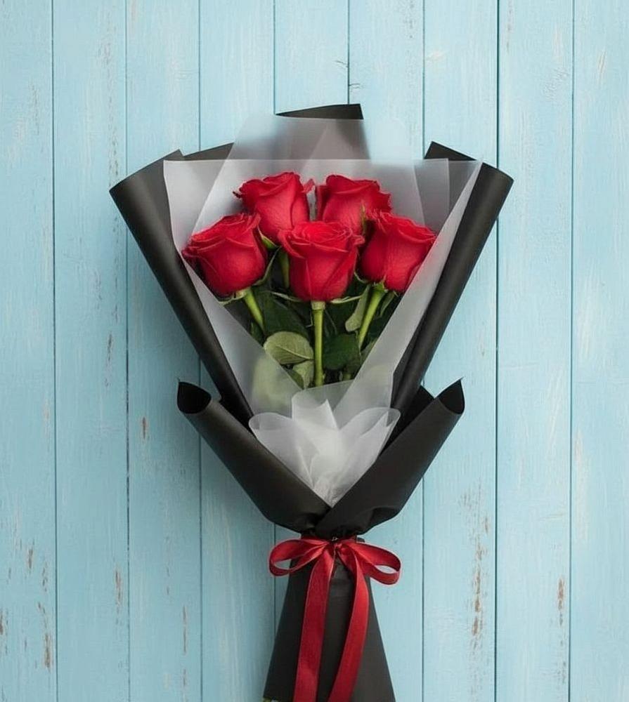 Букет цветов из: Розы в Александрии