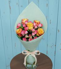 Букет цветов из:  Розы в Александрии