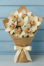 Букет цветов из:  Орхидеи и Розы в Александрии